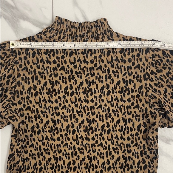 Zara Animal Print Black & Brown Smocked Neck Crop Top Puffed Short Sleeve Size S - Picture 4 of 10